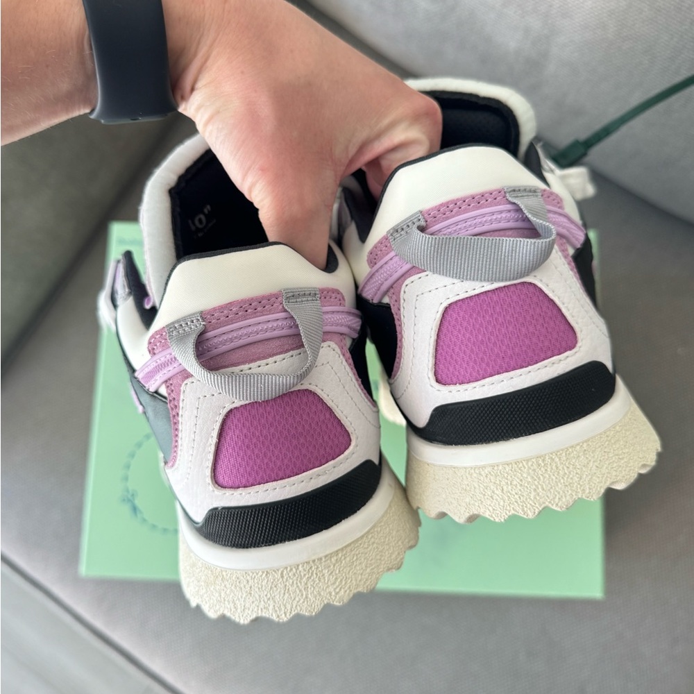 OFF-WHITE SNEAKERS - Picture 7 of 8